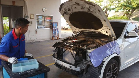 ร้านซ่อมแอร์รถยนต์ BMW